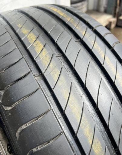 Michelin Primacy 4 235/55 R18