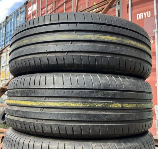 Michelin Pilot Sport 4 SUV 235/65 R18