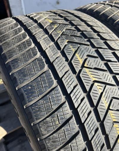 Pirelli Scorpion Winter 315/40 R21