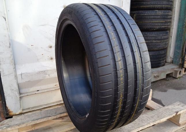 Michelin Pilot Super Sport 255/40 R20