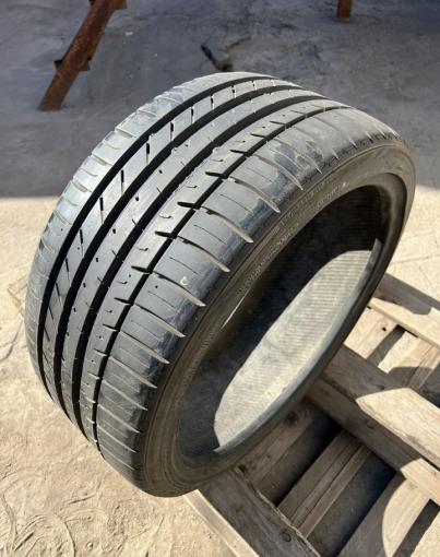 Kumho Ecsta LE Sport KU39 255/30 R19