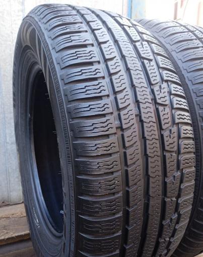 Nokian Tyres WR A3 235/60 R16