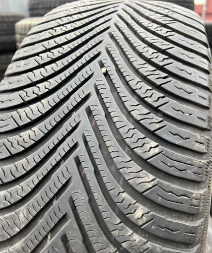 Michelin Alpin 5 215/55 R17