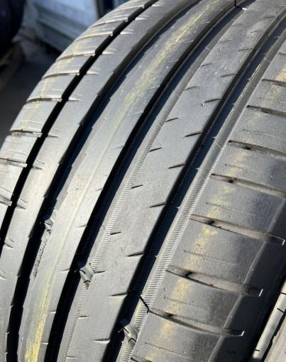 Michelin Pilot Sport 4 SUV 255/40 R21