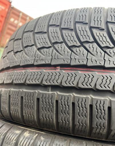 Nokian Tyres WR A4 225/40 R18