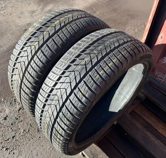 Pirelli Winter Sottozero 3 255/35 R21