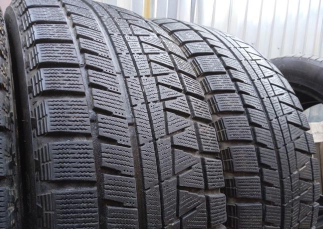 Bridgestone Blizzak Revo GZ 225/55 R17