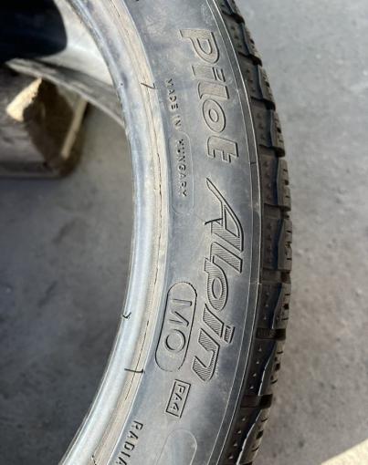 Michelin Pilot Alpin 4 255/40 R20 и 285/35 R20