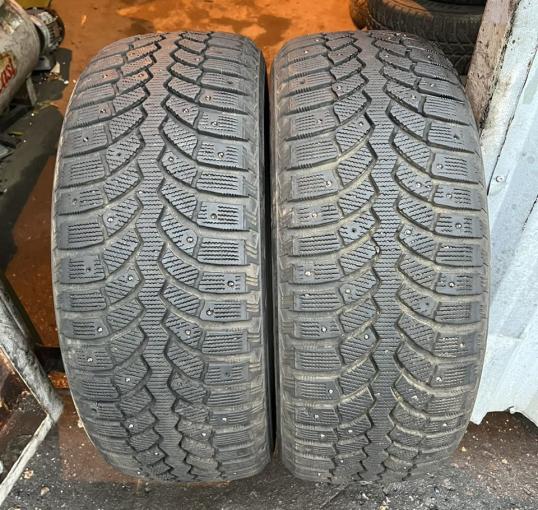 Bridgestone Blizzak Spike-01 235/55 R18