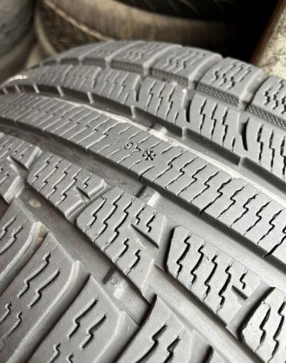 Nokian Tyres WR A3 255/35 R20