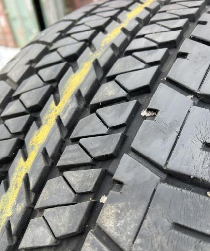 Bridgestone Dueler H/T 684II 275/60 R20