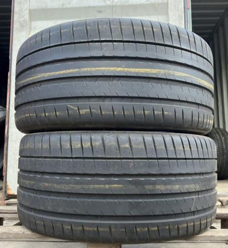 Michelin Pilot Sport 4 S 325/35 R22