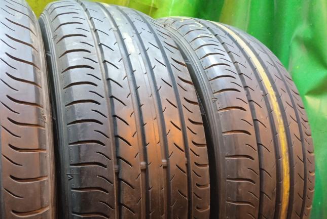 Dunlop SP Sport Maxx 050 225/60 R18