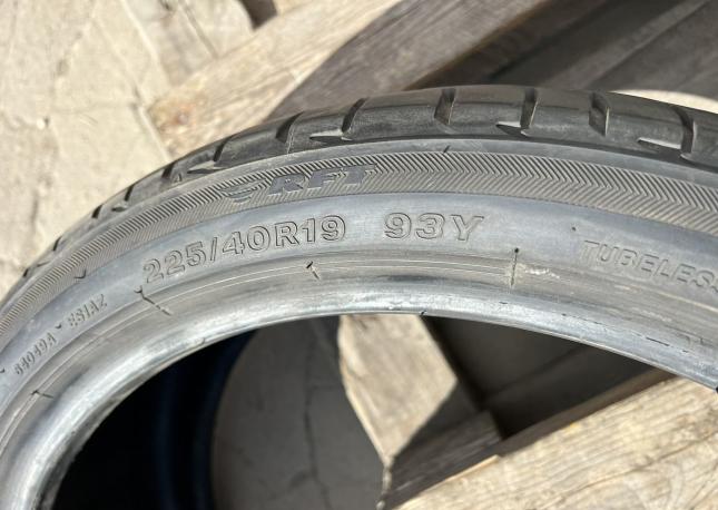 Bridgestone Potenza S001 225/40 R19