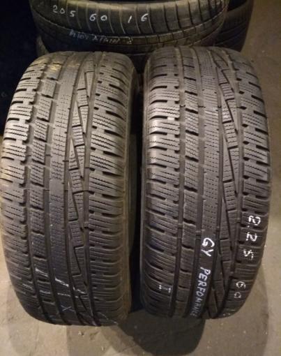 Goodyear UltraGrip Performance 225/60 R16