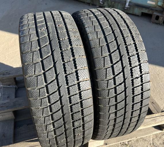 Toyo Winter Tranpath MK3 225/55 R17