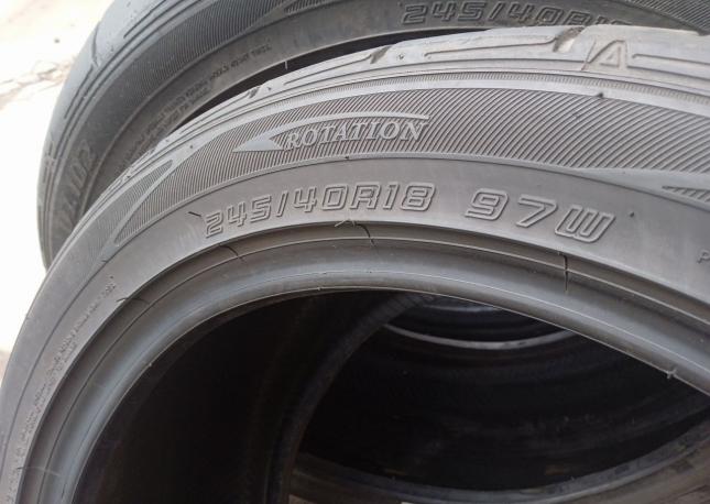Dunlop Direzza DZ102 245/40 R18