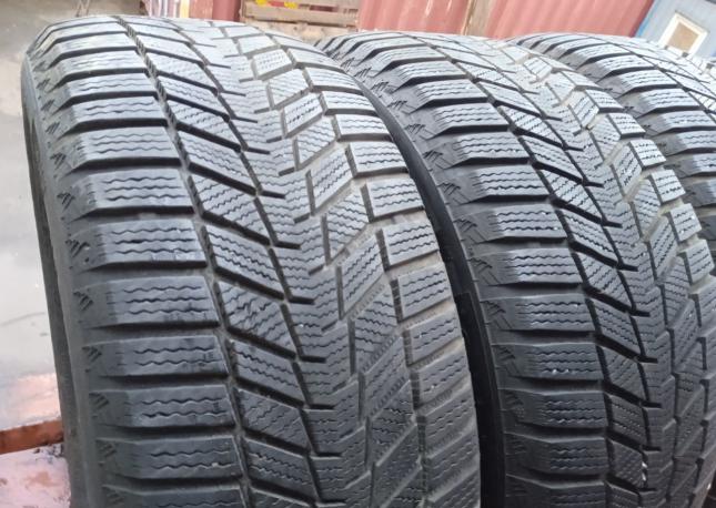 Continental WinterContact SI 215/55 R16