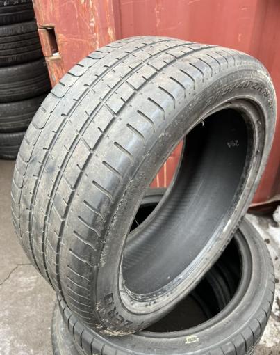 Pirelli P Zero 275/40 R19