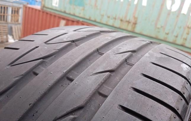 Bridgestone Potenza S001 225/40 R18