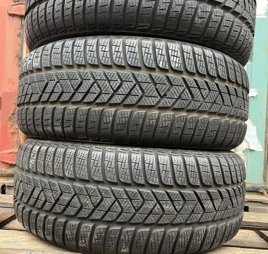 Pirelli Winter Sottozero 3 225/45 R18