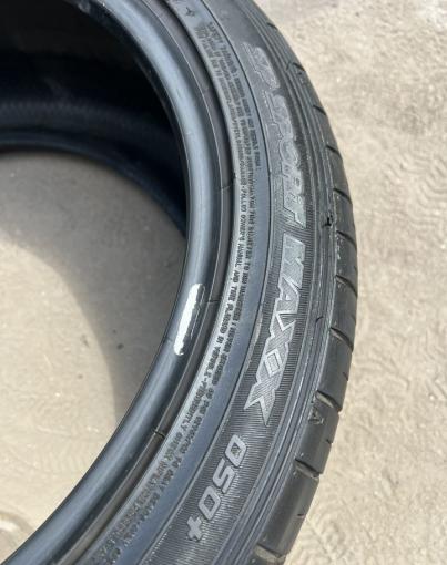 Dunlop SP Sport Maxx 050+ 245/45 R19 и 275/40 R19