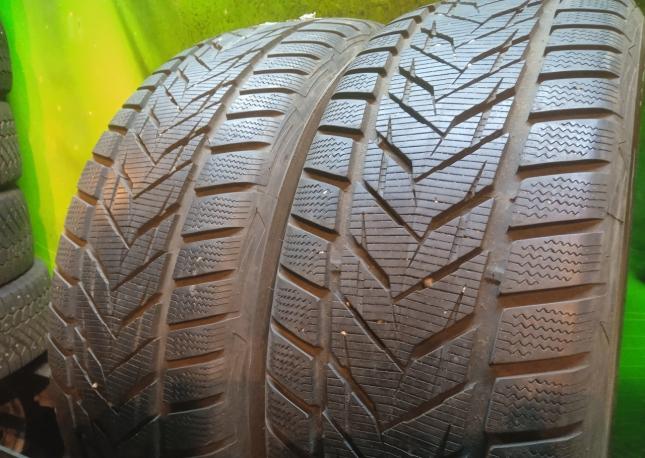 Vredestein Wintrac Xtreme S 235/50 R18