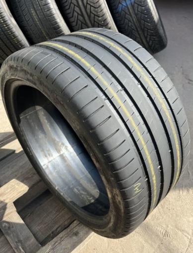 Michelin Pilot Super Sport 325/30 R21