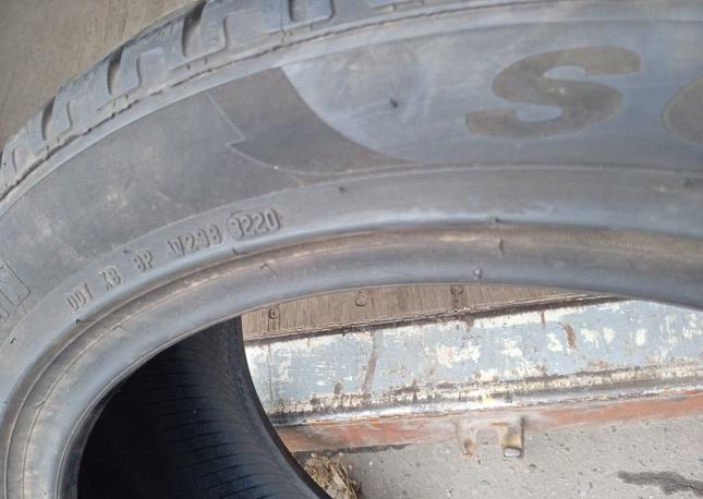 Pirelli Scorpion Winter 285/40 R22