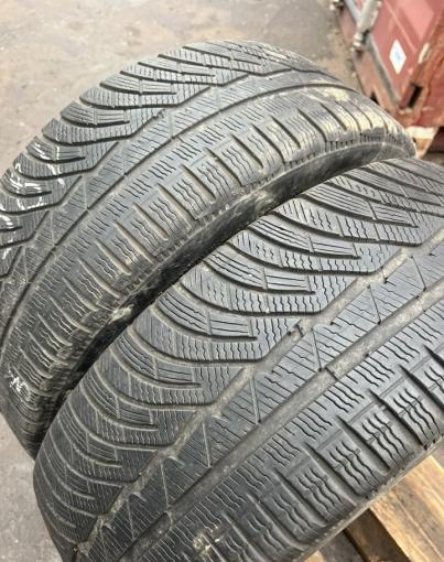 Michelin Pilot Alpin 4 215/45 R18