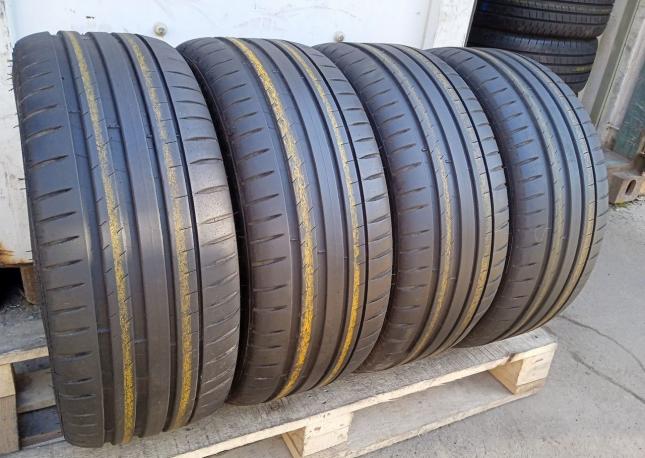 Michelin Pilot Sport 4 225/40 R18