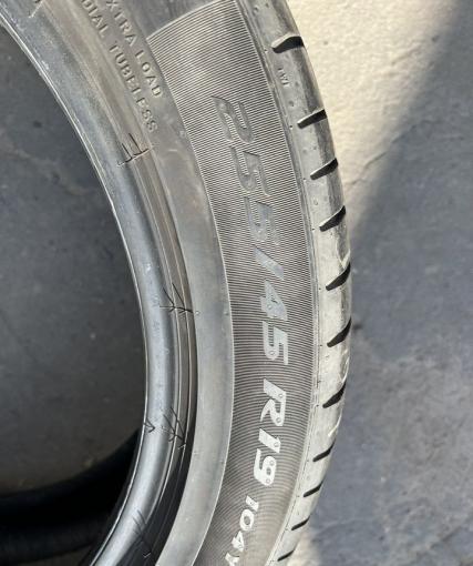 Pirelli P Zero PZ4 255/45 R19