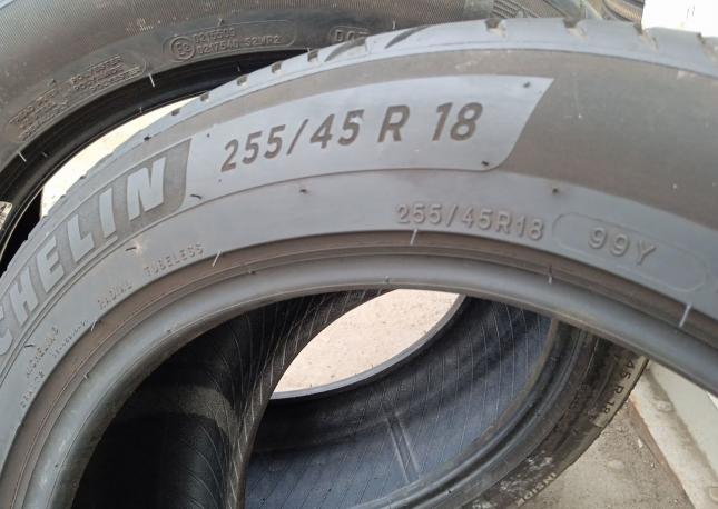 Michelin Primacy 4 255/45 R18