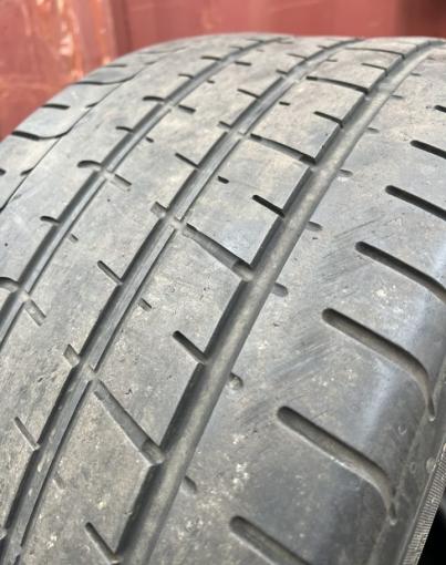 Pirelli P Zero 275/40 R19