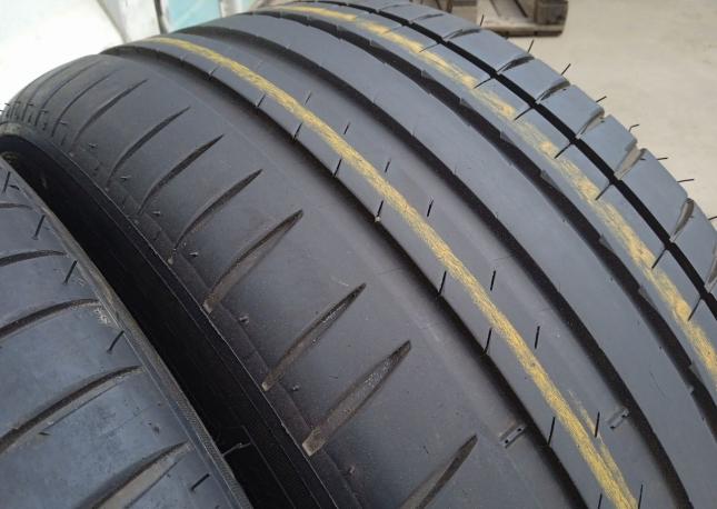 Michelin Pilot Sport 4 255/40 R18