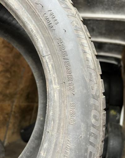 Bridgestone Blizzak LM-001 225/50 R17