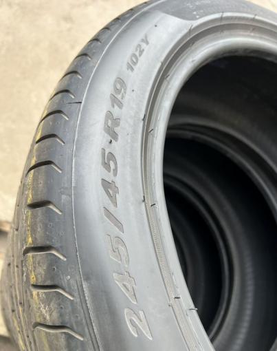 Pirelli P Zero 245/45 R19