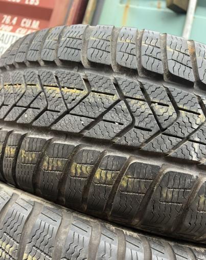 Pirelli Winter Sottozero 3 225/40 R19