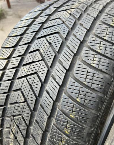 Pirelli Scorpion Winter 285/35 R22