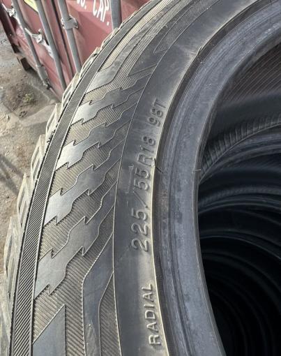 Yokohama Ice Guard IG35 225/55 R18