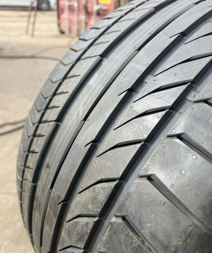 Continental ContiSportContact 5P 295/30 R19