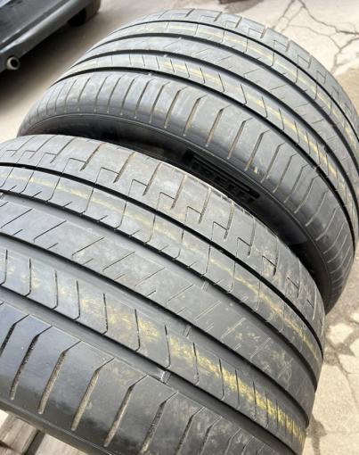 Pirelli P Zero PZ4 295/35 R20