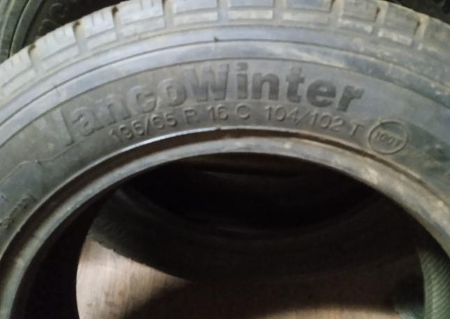 Continental VancoWinter 195/65 R16C