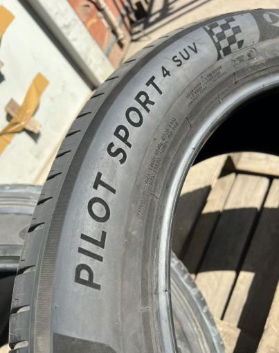 Michelin Pilot Sport 4 SUV 275/50 R21
