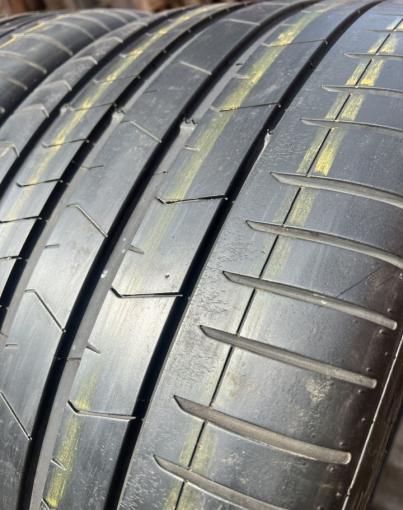 Pirelli P Zero PZ4 315/30 R22