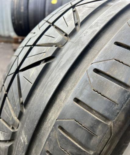 Nitto Invo 275/40 R20