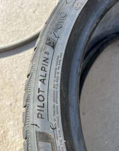 Michelin Pilot Alpin 5 275/35 R19