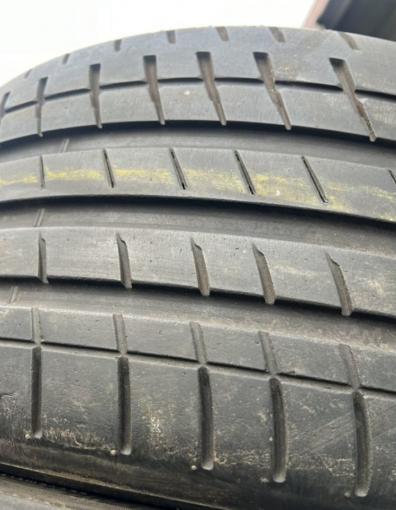 Bridgestone Potenza S007 255/40 R20