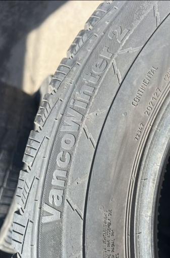 Continental VancoWinter 2 205/65 R16C