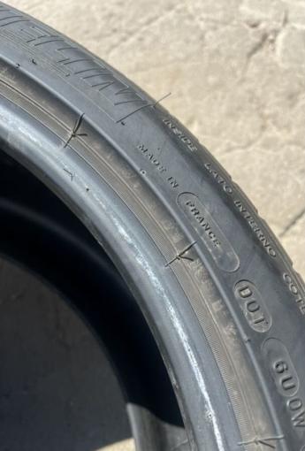 Michelin Pilot Super Sport 265/35 R19